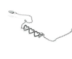 צמיד זהב בסגנון לבבות צמיד לבבות משובץ יהלומים שחורים