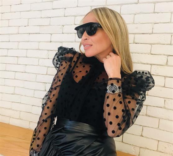 חולצת אורגנזה עיגולים