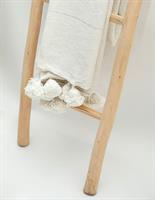 שמיכת פונפונים לבנה L