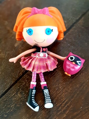 בובת ללה לופסי עם שיער ג'ינג'י וינשוף מחמד