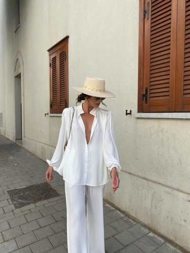 חליפת בלייר לבן