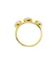 טבעת אופל לבנה בזהב צהוב 14 קראט