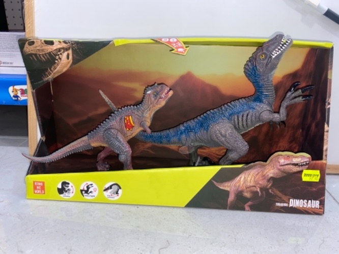 דינוזאור עם תאורה וצלילים