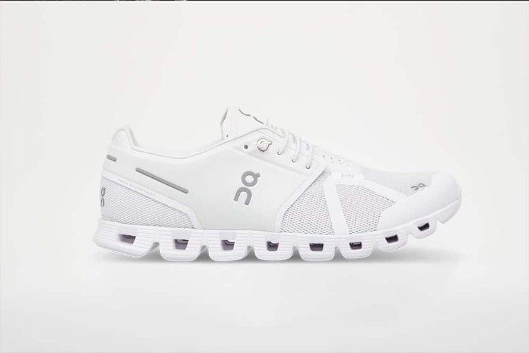 on cloud slip on womens