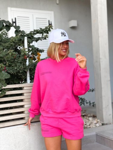 חליפת שורט ורוד פוקסיה