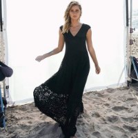 שמלת דנה - תחרה גיאומטרית