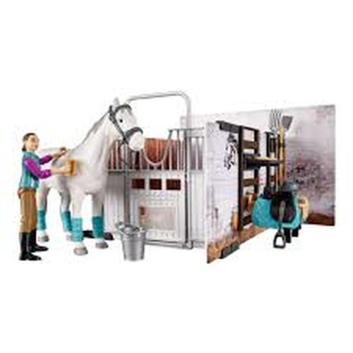 ביוורלד חוות סוסים