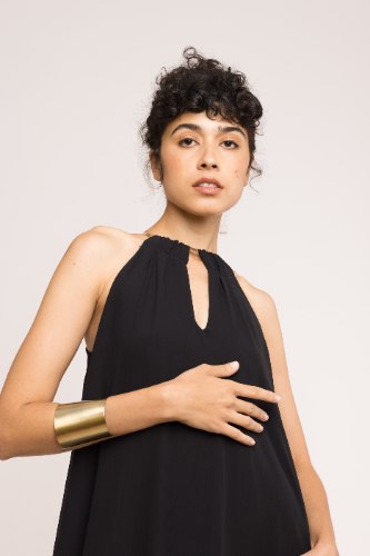 זוהרה - שחור