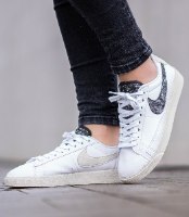 נעלי נשים NIKE BLAZER LOE צבע לבן