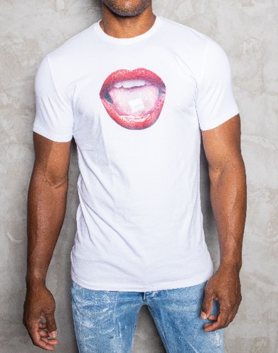 טי שרט   T - AKASHI LOGO צבע לבן