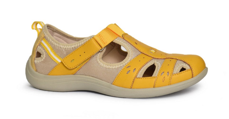 נעל סגורה שטוחה לנשים דגם - LC17-25