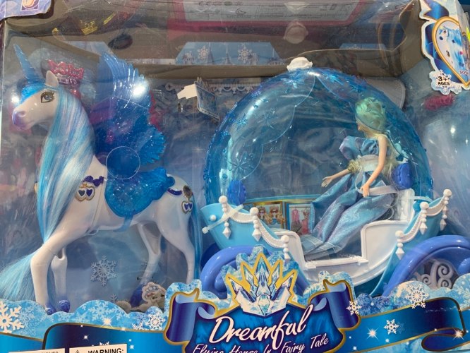 כרכרה עם סוס וברבי