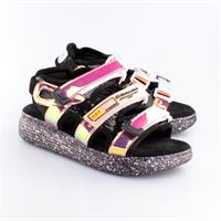 סניקרס פתוח אקסטר