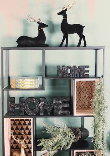 צבי שוכב שחור וולוט