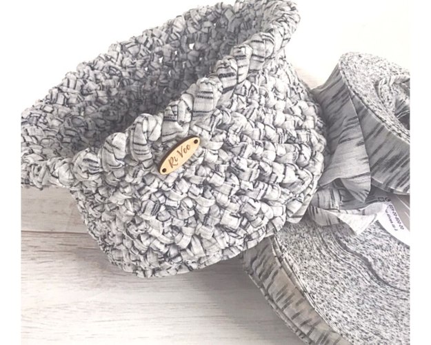 סלסלה סרוגה, סלסלת איחסון, סלסלה לשידת החתלה, סלסלות סרוגות, סלסלה לחדר ילדים, סלסלת איחסון, סלסלה עגולה, סלסלה עגולה סרוגה ,סלסלה סרוגה מטריקו, סלסלה עבודת יד, חדרי ילדים, סלסלות סרוגות, איחסון על שידת החתלה, 