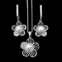 סט "פרחים" עגילים ותליון מכסף משובצים פנינה לבנה וזרקונים S1491 | תכשיטי כסף 925 | תכשיטי כלה