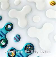 לוח ספינרים + שני דפי טרנספר ללוח ספינרים  15 יחידות