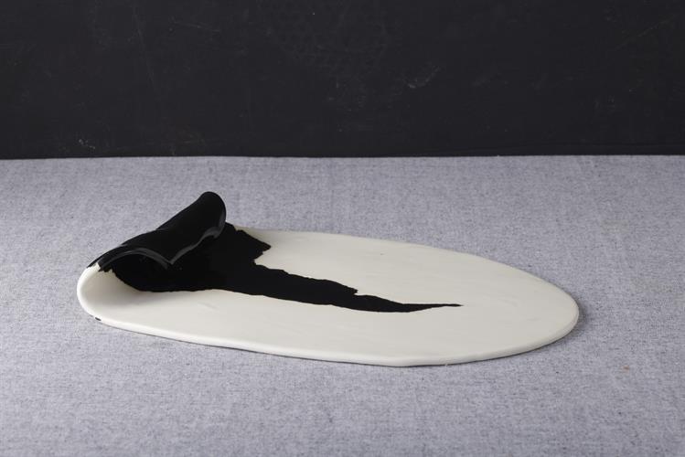 מגש אובלי לאירוח