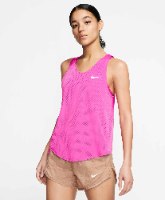 גופיית NIKE צבע ורוד