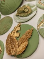 תבנית חמישה עלים טרופיים ליצירה בשוקולד ובבצק סוכר | סט עלים עוגת קיץ| עלה מניפה אתי דבש 2021