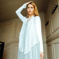 עליונית SPRING - לבנה