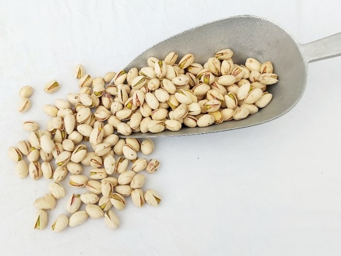 פיסטוק קלוי עם מלח 500 גרם