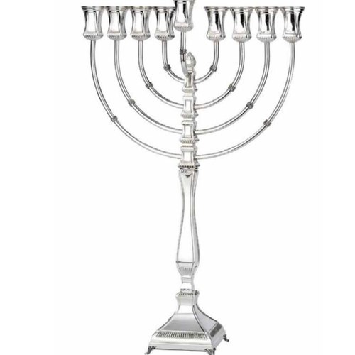 חנוכיית כסף טהור דגם ארוזית חלק / מעוטר