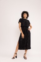 שמלת NAM - פליסה שחור