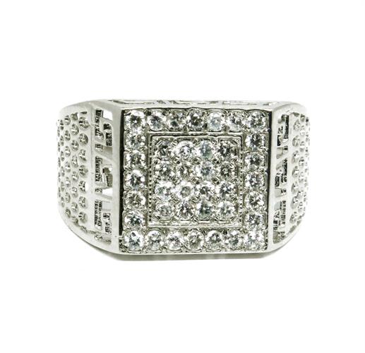 טבעת מיוחדת לגבר, טבעת משובצת ביהלומים לגבר עשויה בזהב 14K