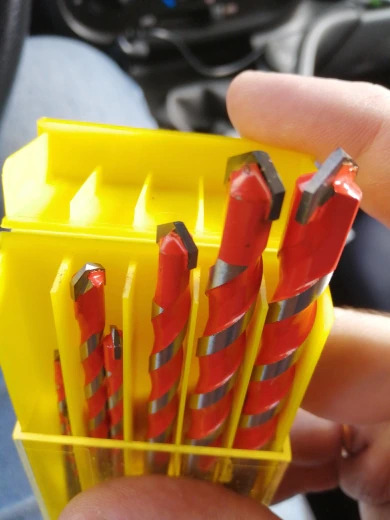 חוות דעת - סט 7 מקדחי יהלום עוצמתיים- Powerdrill