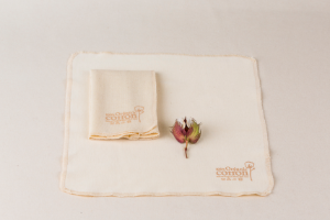 חבילה של תחתוני ווסת מכותנה אורגנית עם שכבת פול ושלושה מגבונים רב פעמיים