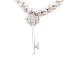 B-21 צמיד כסף עם תליונים (צ'ארמים) תלויים - אות לבחירתך