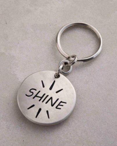 מחזיק מפתחות SHINE - DANON