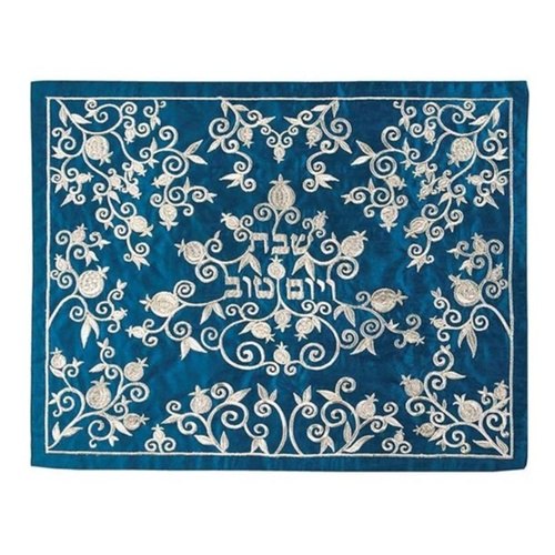 כיסוי חלה רקמה דגם רימונים כסף על כחול