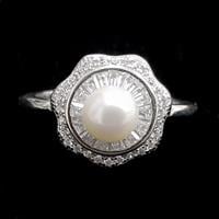 טבעת משובצת פנינה לבנה וזרקונים RG1857 | תכשיטי כסף | טבעות כסף