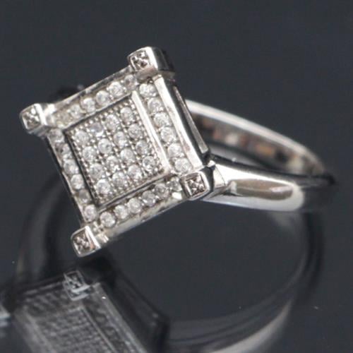 טבעת כסף משובצת זרקונים RG7409