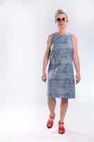 שמלת כותנה באורך ברך עם עיבודים במחשוף כחול אינדיגו