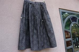 חצאית קלוש אפורה עם דיטיילז אלוהיים מידה S/M