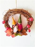 מובייל משפחה עם אימא מניקה - מובייל לתינוק