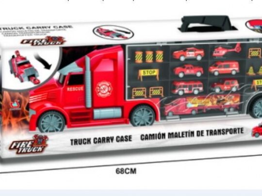 משאית סוחבת מכוניות