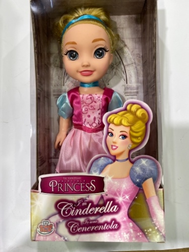 בובת נסיכה קטנה