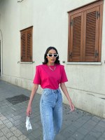 חולצת טיטי כתפיות פוקסיה