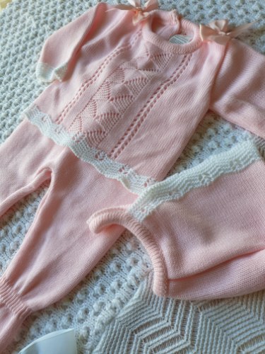 סט סרוג לניובורן אמור - ורוד