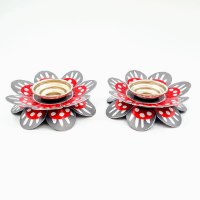 פמוטים נמוכים דגם עלי כותרת - אדום אפור