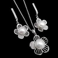 סט "פרחים" עגילים ותליון מכסף משובצים פנינה לבנה וזרקונים S1491 | תכשיטי כסף 925 | תכשיטי כלה