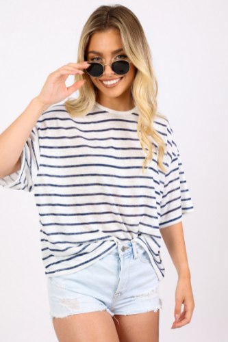 חולצת אוברסייז דילן כחול לבן