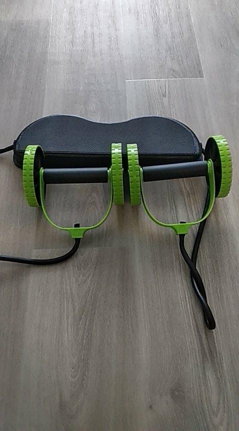חוות דעת - מכשיר כושר מקצועי ורב תרגילי - AB Roller
