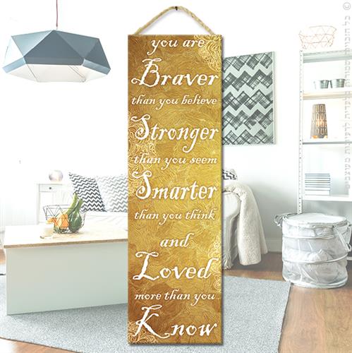 שלט "You Are" בזהב