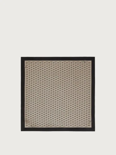 מטפחת Salvatore Ferragamo Scarf 70X70 לנשים