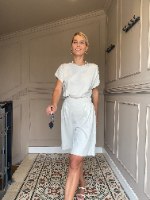 מכנסי CLASSIC קצרים - אבן